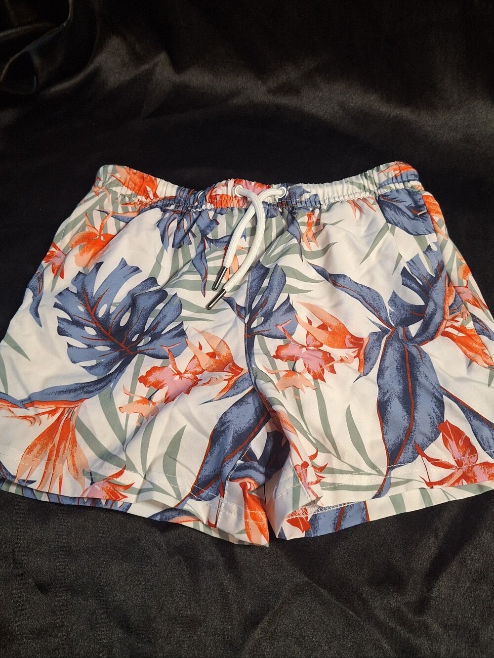 NWT BRISIRA Swim Trunks~Bathing Suit~Swim Wear~Shorts~Boys 5-6~Tropical